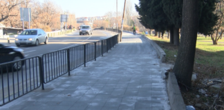 Приключва ремонтът на тротоарните настилки на ул. „Васил Левски“