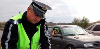 Полицията следи за безопасно протичане на празниците