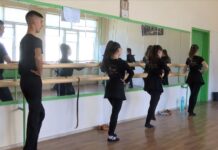 Пловдив посреща стотици ученици, изучващи народни танци