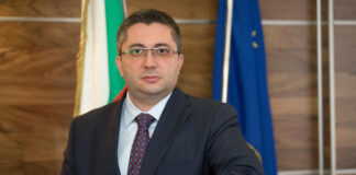 Необходима е допълнителна финансова подкрепа за изостаналите райони