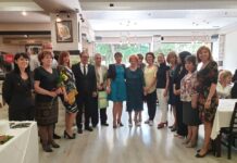 Директори, учители и културни дейци от Асеновград бяха наградени по повод днешния празник