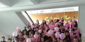 СУ “Св. княз Борис I” – Асеновград отбеляза Деня на розовата фланелка