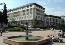 Община Асеновград утре ще работи с граждани до обед