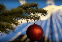 Празнична програма по ТВ САТ КОМ