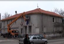 Ремонтът на покрива на сградата на пожарната в Асеновград вече приключва