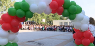 Стартира приемът на документи за първокласниците