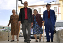 ЕК иска да се вдигне още пенсионната възраст