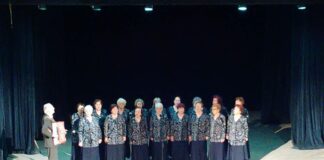 Преместиха следобедните концерти в читалището