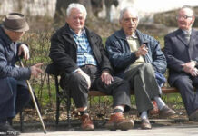 Пенсионерите с искане за преизчисляване на всички пенсии