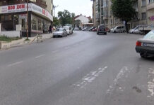 Защо премахнаха пешеходната пътека до Дирекция „Социално подпомагане”