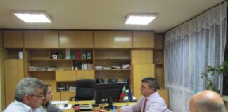 Работни срещи със служители на районни управления в областта