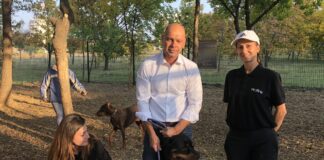 Официално откриха шестата площадка за домашни кучета в „Тракия“