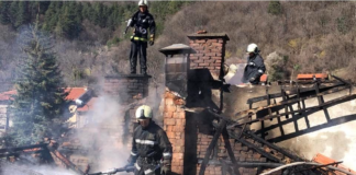 Пловдивските огнеборци са изгасили 74 пожара, тръгнали от комини