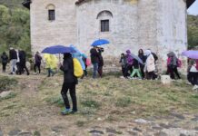 Асеновград отбеляза Световния ден на ходенето с планински поход, въпреки дъжда