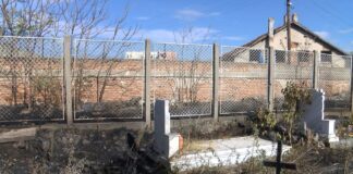 Сухи треви горяха на старите гробища в Асеновград