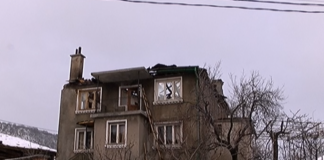 Пожар унищожи втория етаж и покрив на къща в с. Яврово