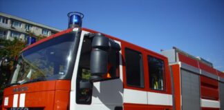 Горя къща в Куклен, пострада 29-годишен обитател