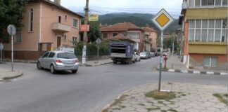 Влезе в сила промяната на предимството на улиците „Велико Търново“ и „Гоце Делчев“