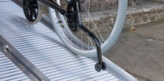 По програма изграждат рампи и платформи за инвалиди в жилищни сгради