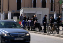 От 1 април минималната работна заплата става 710 лева