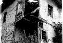 Общината продава на търг земята под срутилото се бивше кметство на с. Косово за 1900 лв. без ДДС