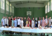 ПГ „Цар Иван Асен II” изпрати днес своите абитуриенти