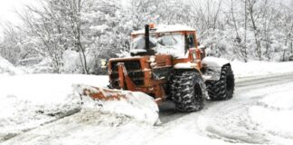 Заради снегопочистване ограничават движението през проходите за МПС над 12т.