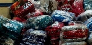 Полицаи от Асеновград иззеха голямо количество дрехи, имитиращи оригинални марки