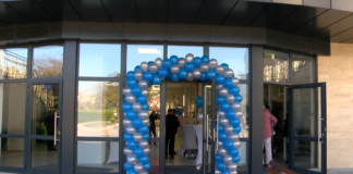 Днес отвори новият Търговски център в Асеновград