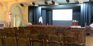 С Месец на моноспектакъла „Театрална работилница за мечти“ отбелязва своята 10-та годишнина