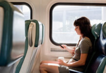 БДЖ стартира кампания „Чети във влака”