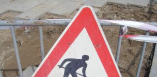 Промяна в организацията на движението в два пътни участъка