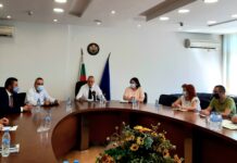 Пускат редовна автобусна линия от и до летище „Пловдив“