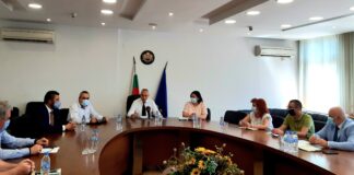 Пускат редовна автобусна линия от и до летище „Пловдив“