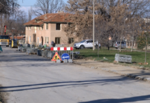 Изграждат нов тротоар към училището в с. Златовръх