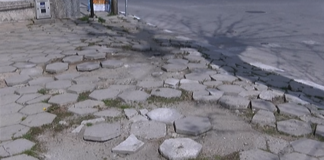 Разрушени тротоарни настилки