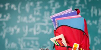 По-малко от месец остава за подаване на документи за помощта за първокласници и осмокласници