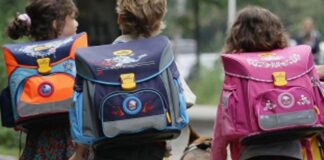 МОН търси начини за олекотяване на ученическите раници