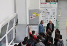 Абитуриенти, поканени да работят в немски завод