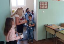 Как второкласниците посрещнаха първия учебен ден