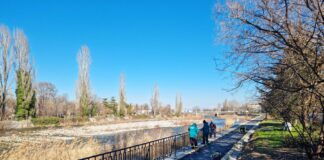 Довършителни дейности по изграждане на велоалеята в Асеновград