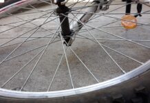 Велосипедист предизвика пътен инцидент в Асеновград