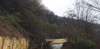 Свлачище над Асенова крепост