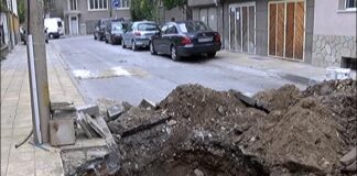 ВиК авария наводни избата на къща на ул. „Арда” в Асеновград