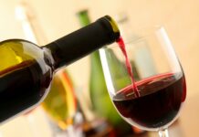 Специални награди за вино от местен сорт за първи път на ВИНАРИЯ 2017