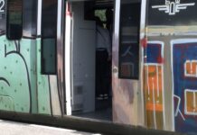 Мъж бе ударен от влак на прелез в Крумово, но се размина без сериозни наранявания