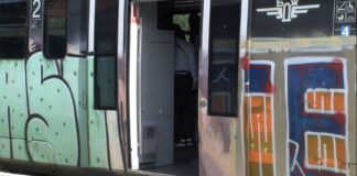 Мъж бе ударен от влак на прелез в Крумово, но се размина без сериозни наранявания