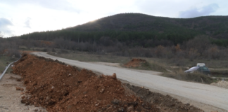 Напредва работата по изграждането на водопровод до Мулдавския манастир