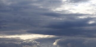 Днес времето ще е облачно, очакват се и валежи
