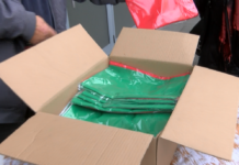 100 броя от националния ни флаг бе раздаден днес